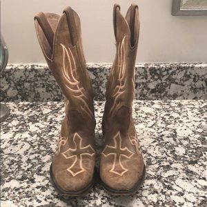 Justin Cowboy boots- light brown